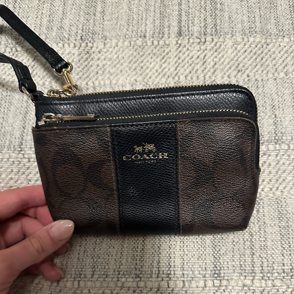 Like new coach wristlet.